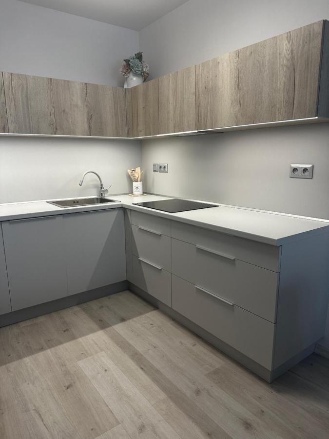 Urban Haven Apartment Liptovský Mikuláš Esterno foto