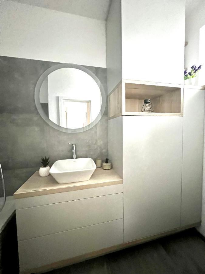 Urban Haven Apartment Liptovský Mikuláš Esterno foto